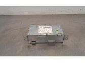 Radio / CD-Player / DVD-Player / Navigation