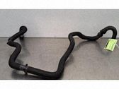 Tuyau de liquide de refroidissement moteur