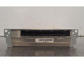 Radio / CD-Player / DVD-Player / Navigation