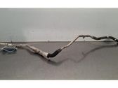 Tuyau de liquide de refroidissement moteur