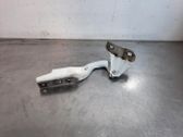 Engine bonnet/hood hinges