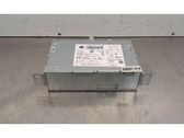 Radio / CD-Player / DVD-Player / Navigation