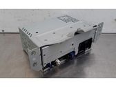 Radio / CD-Player / DVD-Player / Navigation