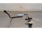 Tuyau de liquide de refroidissement moteur