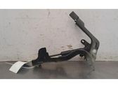 Engine bonnet/hood hinges