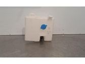 Windshield washer fluid reservoir/tank