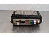 Radio / CD-Player / DVD-Player / Navigation