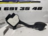 Accelerator throttle pedal