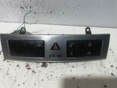 Botón interruptor de luz de peligro