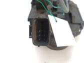 Cerradura de puerta delantera