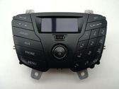 Radio / CD-Player / DVD-Player / Navigation