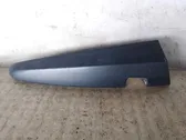 Moldura de la esquina del parachoques trasero