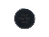 Bouton poussoir de démarrage du moteur