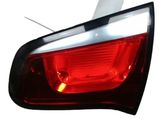 Tailgate rear/tail lights