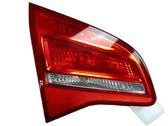 Tailgate rear/tail lights