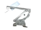 Engine bonnet/hood hinges