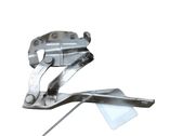 Engine bonnet/hood hinges