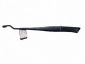 Front wiper blade arm