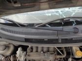 Front wiper blade arm