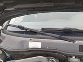 Front wiper blade arm