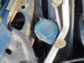 Windshield washer fluid reservoir/tank