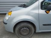Front wheel arch liner splash guards