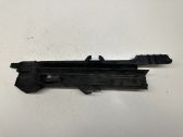 Radiator mount bracket