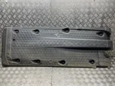 Center/middle under tray cover
