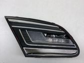 Tailgate rear/tail lights