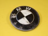 Mostrina con logo/emblema della casa automobilistica