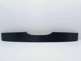 Tailgate/trunk spoiler