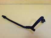 Tuyau de liquide de refroidissement moteur