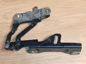 Engine bonnet/hood hinges