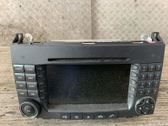 Radio / CD-Player / DVD-Player / Navigation