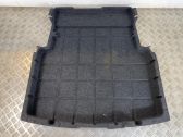 Trunk/boot floor carpet liner