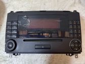 Radio / CD-Player / DVD-Player / Navigation