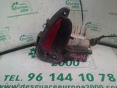 Cerradura de puerta delantera