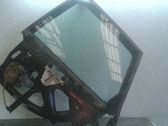 Mecanismo para subir la puerta trasera sin motor