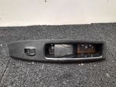 Manecilla interna puerta delantera