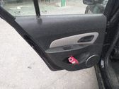 Takaoven manuaalinen ikkunan nostin