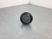 Bouton poussoir de démarrage du moteur
