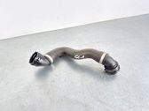 Tuyau de liquide de refroidissement moteur