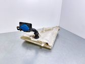 Windshield washer fluid reservoir/tank