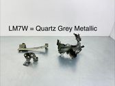 Fender mounting bracket