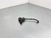 Fuel tank cap lock