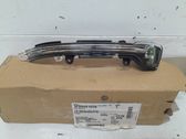 Mirror indicator light