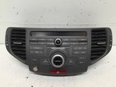 Radio/CD/DVD/GPS head unit