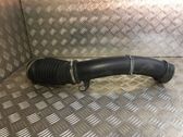 Tuyau de liquide de refroidissement moteur
