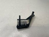 Headlight/headlamp mounting bracket