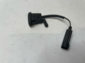 Windshield washer spray nozzle